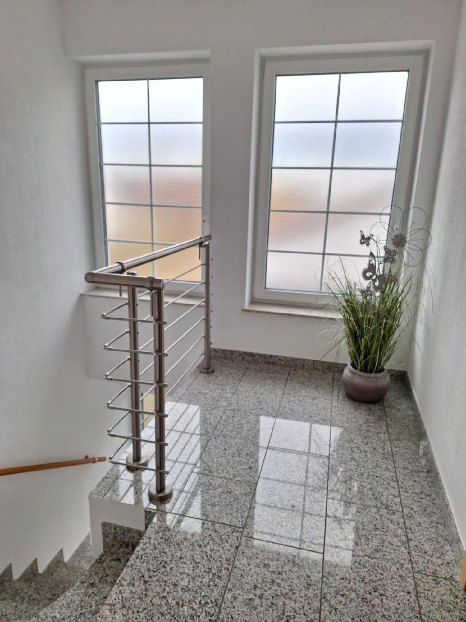Appartement Modern Und Gemuetlich à Linden  Extérieur photo