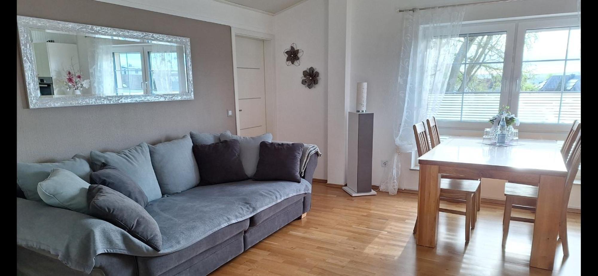 Appartement Modern Und Gemuetlich à Linden  Extérieur photo